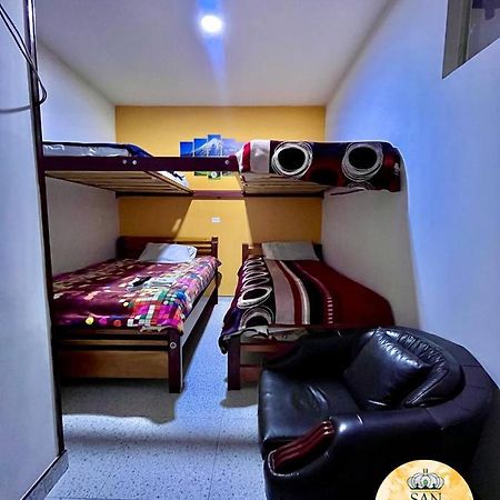 טונחה Hostal San Esteban Fgs מראה חיצוני תמונה